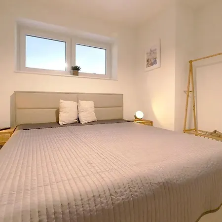 アパート Apartmenthaus Scharmuetzelsee Inkl Nebenkosten ヴェンディッシュ・リーツ
