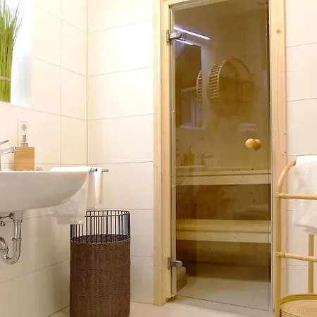 アパート Apartmenthaus Scharmuetzelsee Inkl Nebenkosten ヴェンディッシュ・リーツ