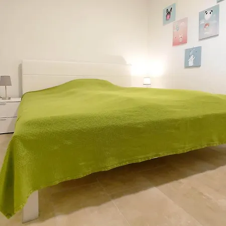 Apartmenthaus Scharmuetzelsee Inkl Nebenkosten アパート *