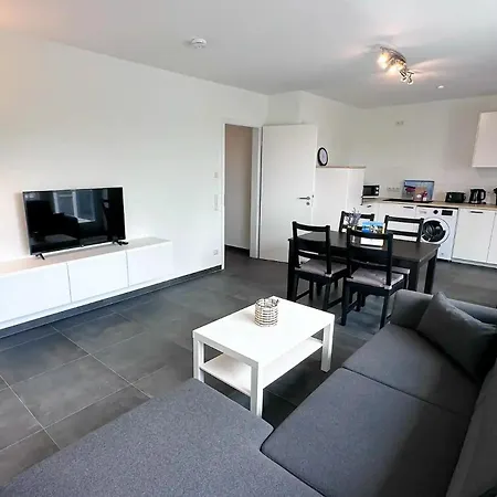 아파트 Apartmenthaus Scharmuetzelsee Inkl Nebenkosten *